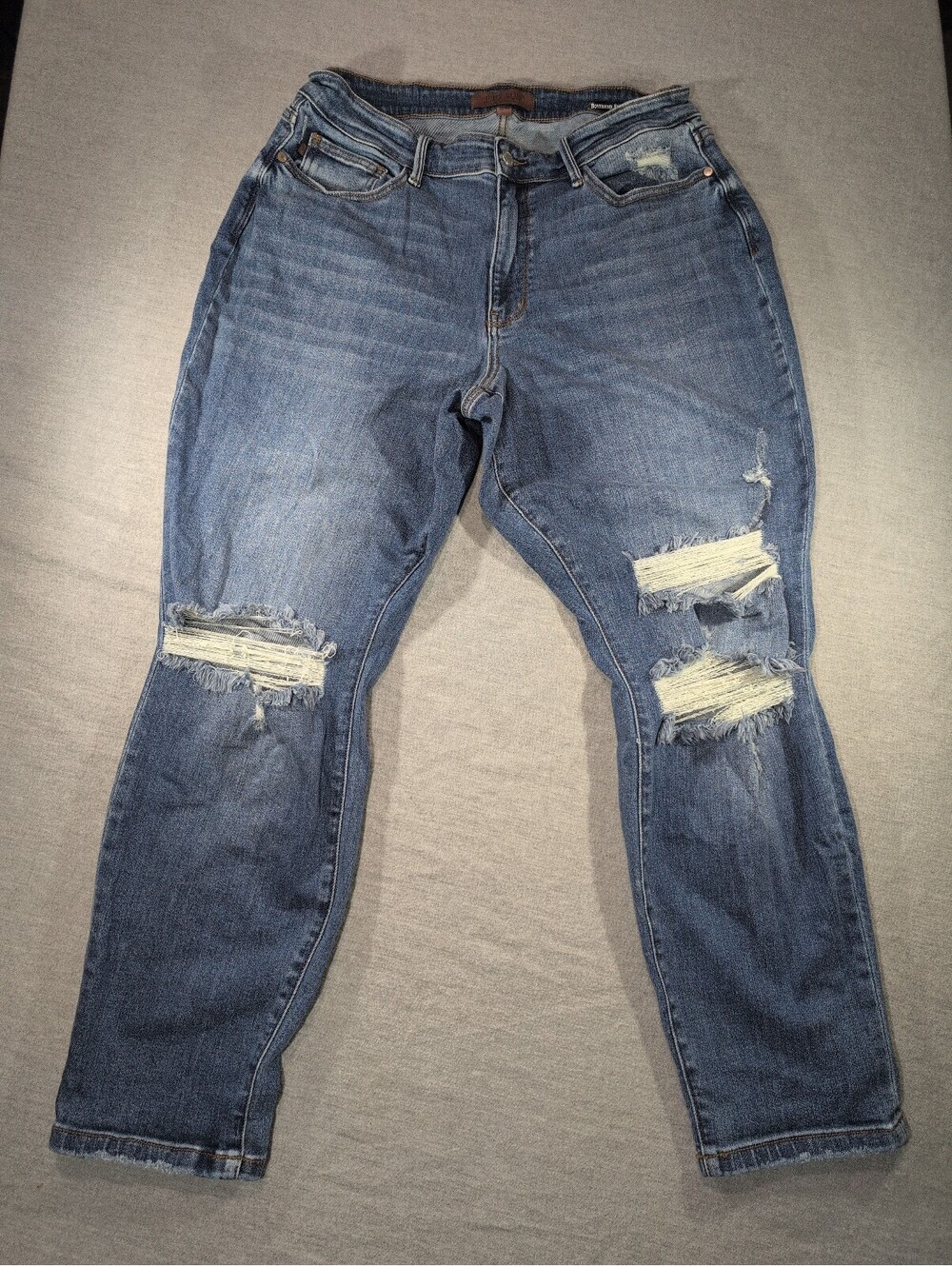 Judy Blue boyfriend fit distressed blue jeans